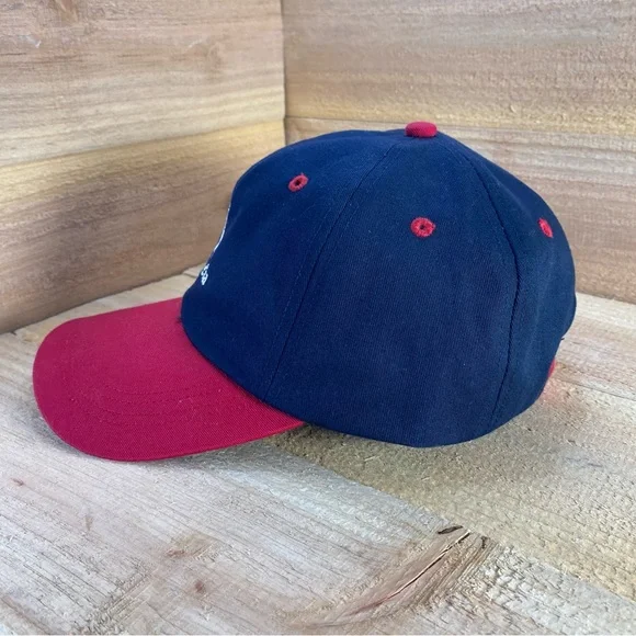 TPC Valencia Golf Ahead Hat with Magnetic Ball Markers, Golf Balls, Divot Tools - Picture 4 of 11